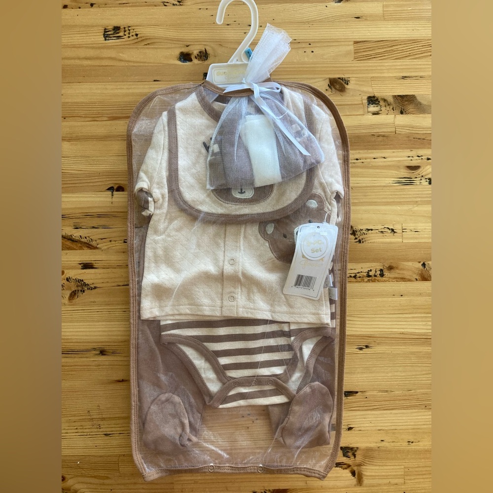 NWT 9 pcs baby boy set 6-9 months